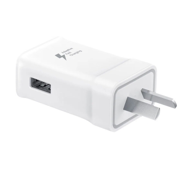 TRAVEL ADAPTER (15W) - CON CABLE 